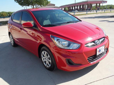 2012 Hyundai Accent  GS
