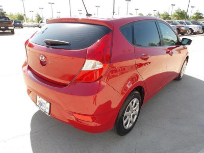 2012 Hyundai Accent  GS