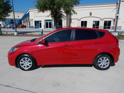 2012 Hyundai Accent  GS