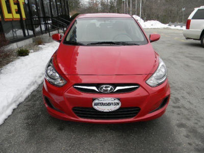 2012 Hyundai Accent  GLS