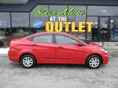 2012 Hyundai Accent  GLS