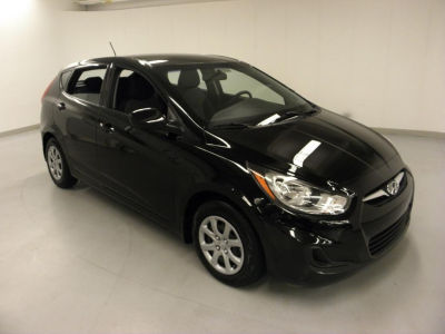 2012 Hyundai Accent  GS