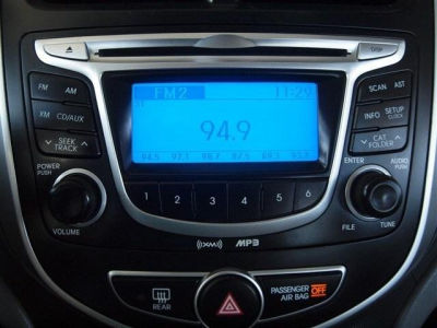2012 Hyundai Accent GLS