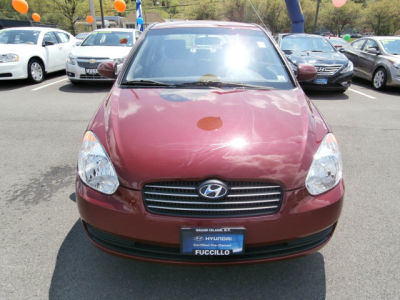 2011 Hyundai Accent  GLS