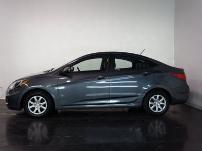 2012 Hyundai Accent  GLS