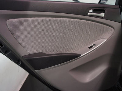 2012 Hyundai Accent  GLS