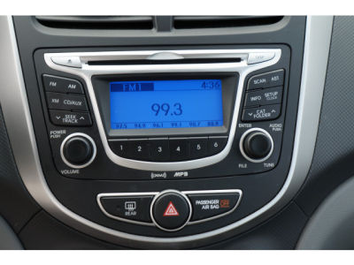 2012 Hyundai Accent GLS