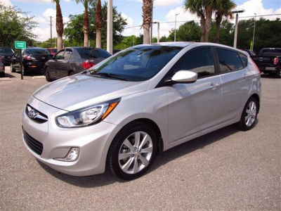 2012 Hyundai Accent SE