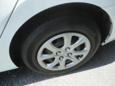 2012 Hyundai Accent  GLS