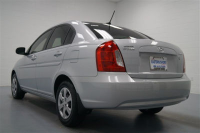 2011 Hyundai Accent GLS