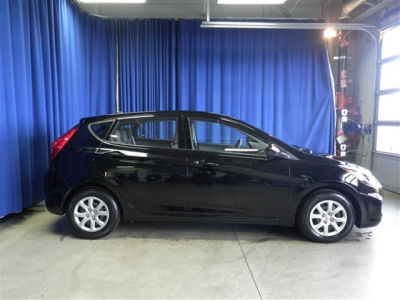 2012 Hyundai Accent GS