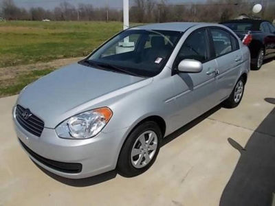 2010 Hyundai Accent GLS