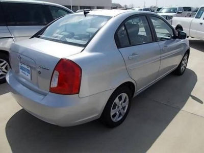 2010 Hyundai Accent  GLS