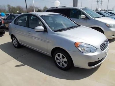 2010 Hyundai Accent  GLS