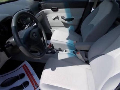 2010 Hyundai Accent  GLS
