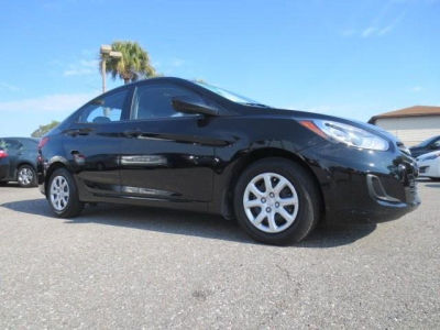 2012 Hyundai Accent  GLS