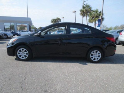 2012 Hyundai Accent  GLS