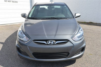 2012 Hyundai Accent  GLS