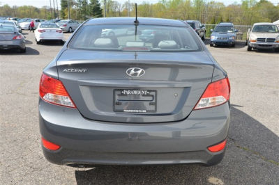 2012 Hyundai Accent  GLS