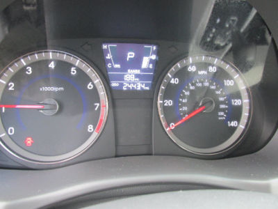 2012 Hyundai Accent  GLS
