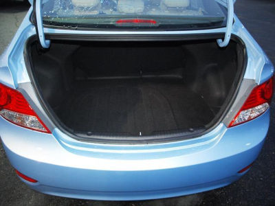 2012 Hyundai Accent  GLS