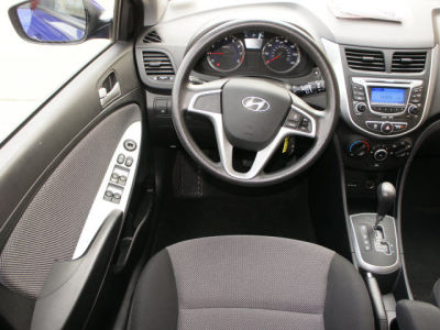 2012 Hyundai Accent GS