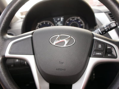 2012 Hyundai Accent GS