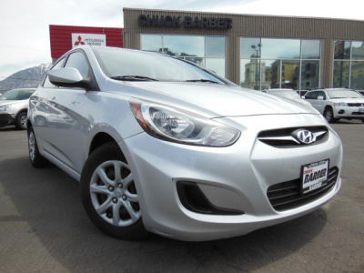 2012 Hyundai Accent  GLS