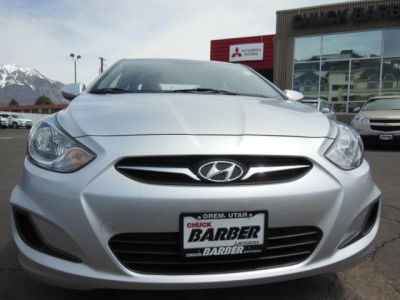 2012 Hyundai Accent  GLS