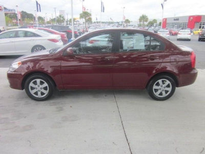 2011 Hyundai Accent  GLS