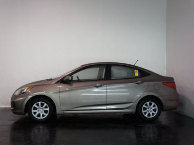 2012 Hyundai Accent  GLS