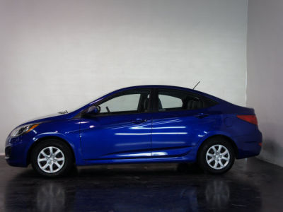 2012 Hyundai Accent  GLS
