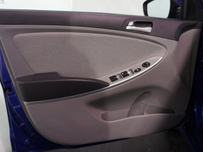 2012 Hyundai Accent  GLS