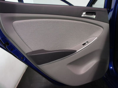 2012 Hyundai Accent  GLS