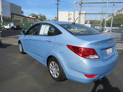 2013 Hyundai Accent GLS
