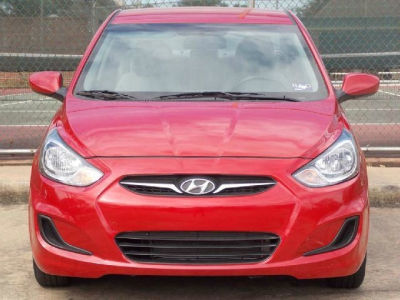 2012 Hyundai Accent  GLS