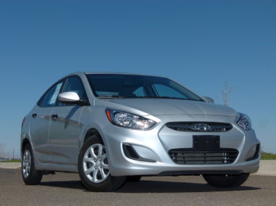 2012 Hyundai Accent  GLS