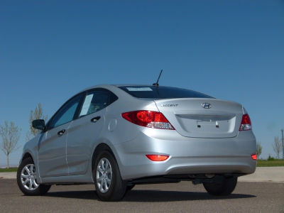 2012 Hyundai Accent  GLS