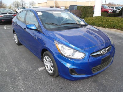 2012 Hyundai Accent GLS
