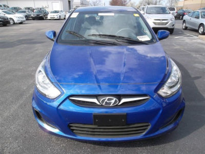 2012 Hyundai Accent GLS
