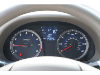 2012 Hyundai Accent  GLS