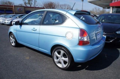 2011 Hyundai Accent  SE