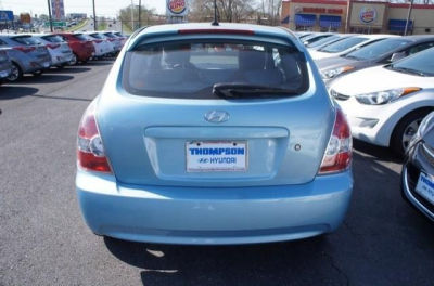 2011 Hyundai Accent  SE