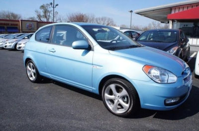 2011 Hyundai Accent  SE