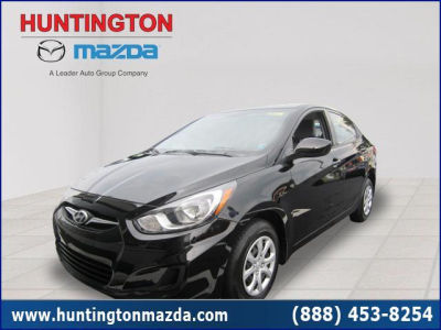 2013 Hyundai Accent  GLS