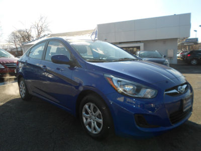 2012 Hyundai Accent GLS
