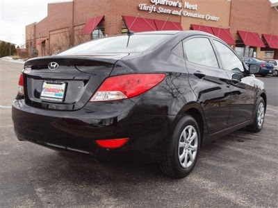 2012 Hyundai Accent  GLS