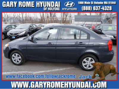 2010 Hyundai Accent GLS
