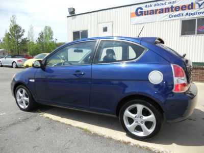 2009 Hyundai Accent SE