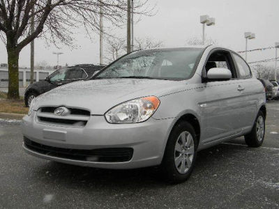 2010 Hyundai Accent  SE